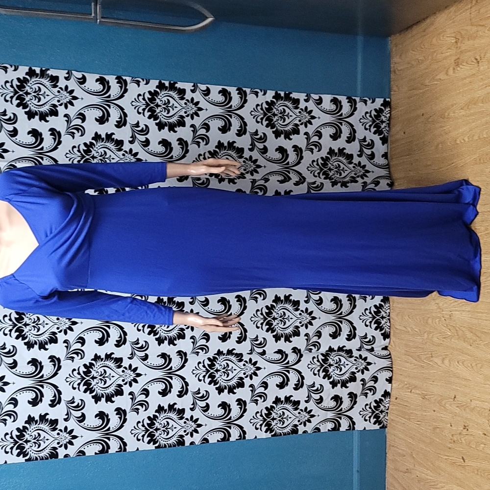 Size small dress from Ecavus